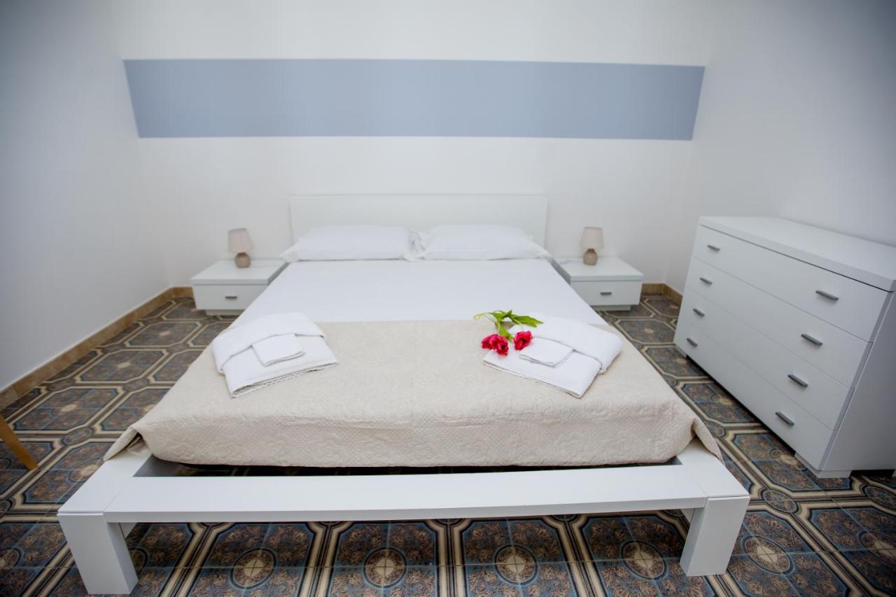 Izzhome Dolce Vita Marina di Ragusa Exterior photo